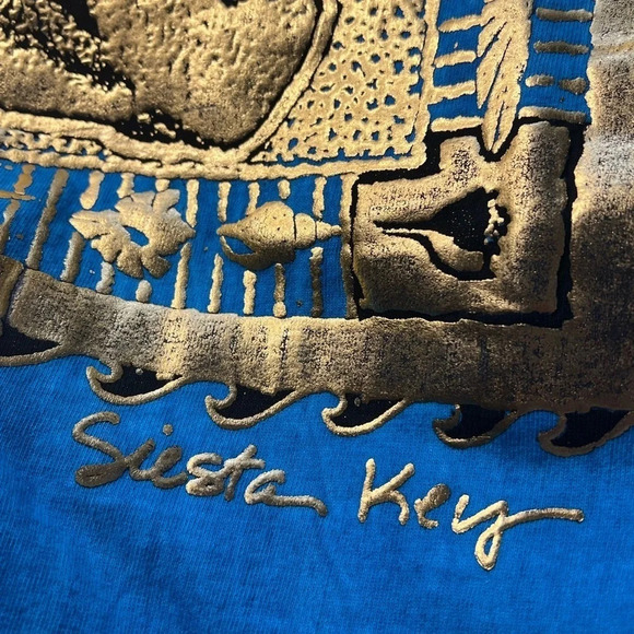 Hanes heavyweight tee shirt.  Large 42-44.  Siesta Key Florida. Gold blue-green. - Picture 2 of 6